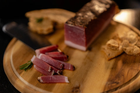 Südtiroler Kräuterschinkenspeck