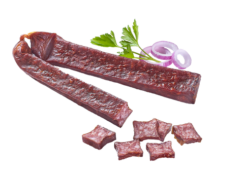 Lange glänzende dunkle Flachwurst gefaltet, mit Petersilie, Zwiebelringen und sternförmigen Stücken